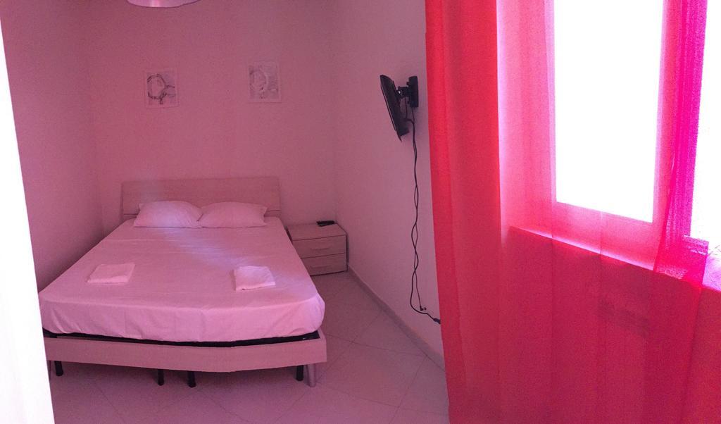 Academy House Pisa Centrale Habitación foto